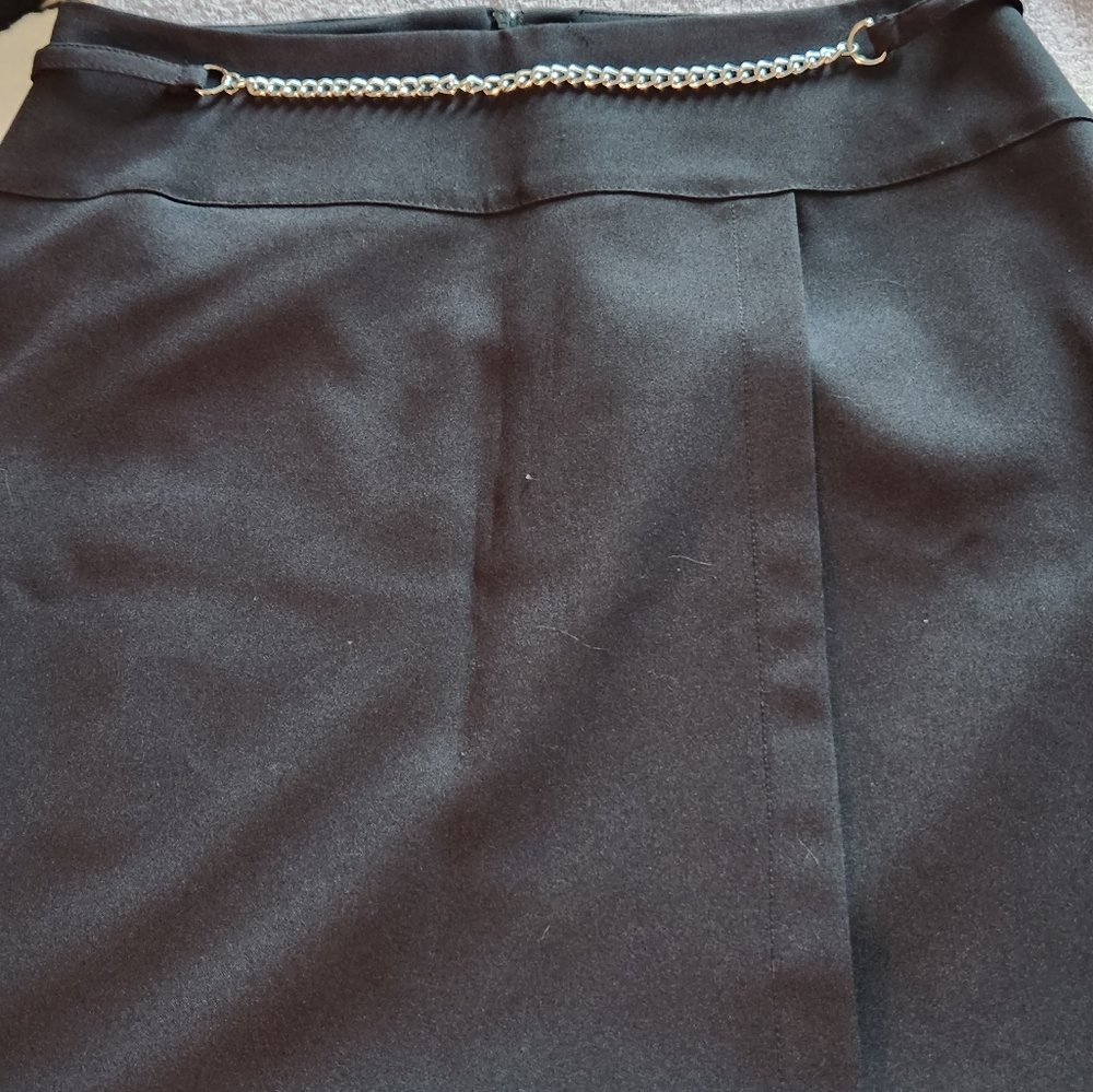80'S STYLE M COLLECTION PUNK STYLE BLACK SKIRT WITH CHAIN - SZ 11